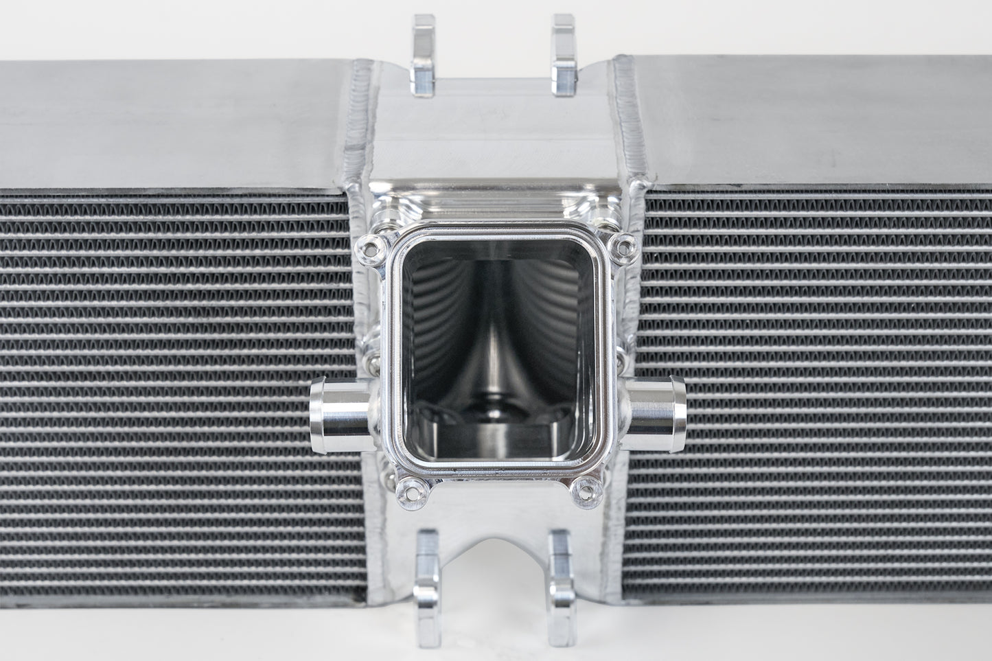 Porsche 992 Carrera (3.0L Turbo) Intercooler upgrade