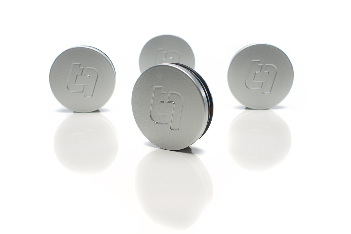 Titan 7 Center Caps