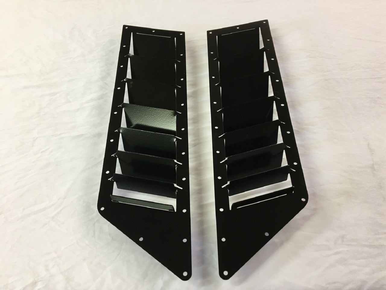 WRX '15-20 Side Hood Louver Pair